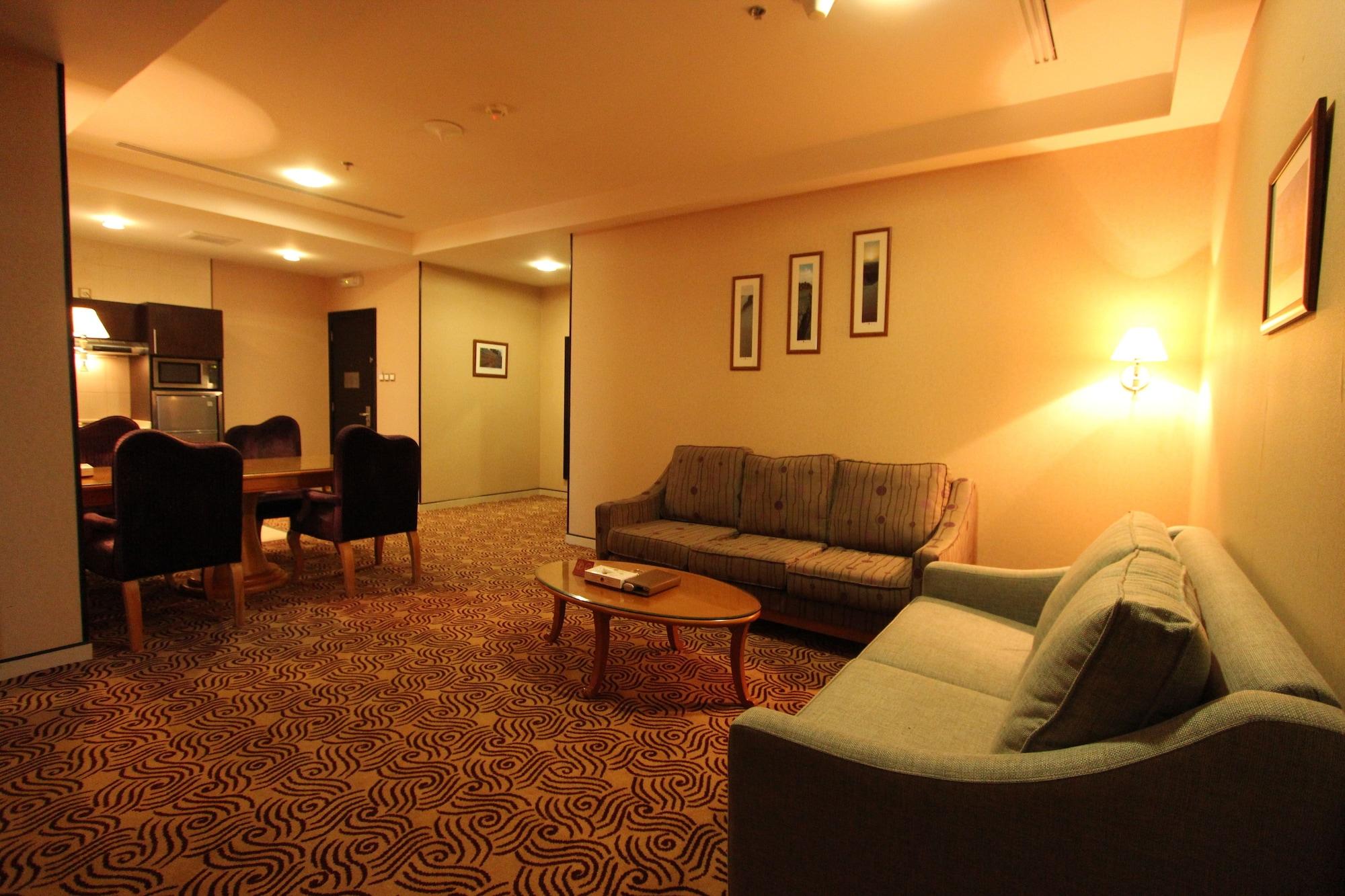 Awaliv International Hotel Ta'if Extérieur photo A suite at the hotel