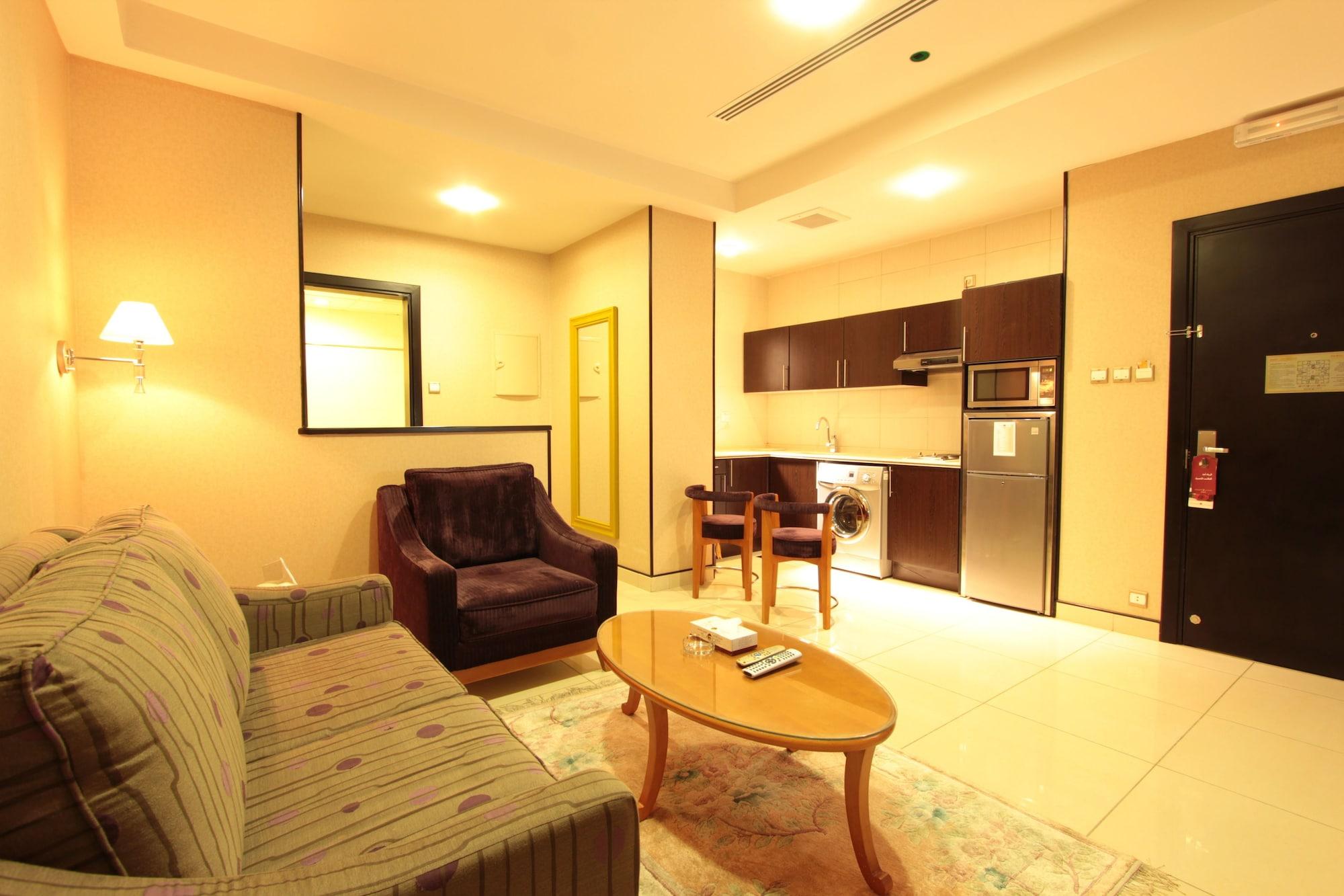 Awaliv International Hotel Ta'if Extérieur photo A typical apartment