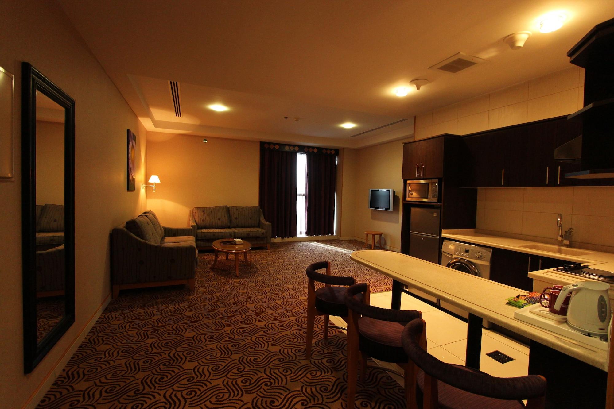 Awaliv International Hotel Ta'if Extérieur photo A typical apartment at the complex